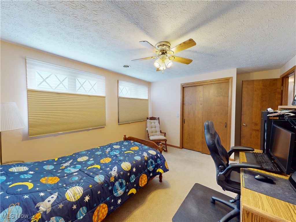 910 Canal Street Magnolia OH 44643