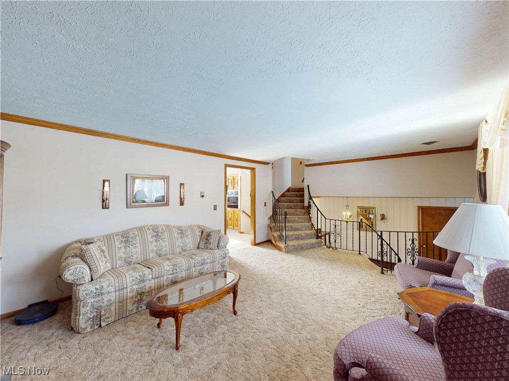 910 Canal Street Magnolia OH 44643
