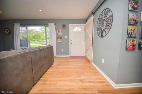 526 N Harmony Street Medina OH 44256