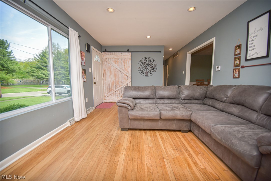 526 N Harmony Street Medina OH 44256