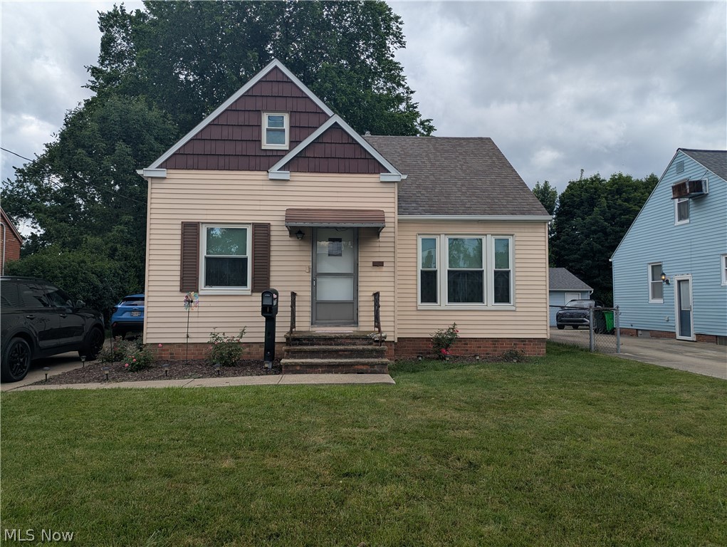 1722 Temple Avenue Mayfield Heights OH 44124