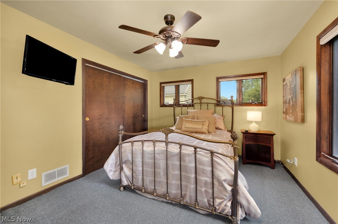28206 N Park Drive North Olmsted OH 44070