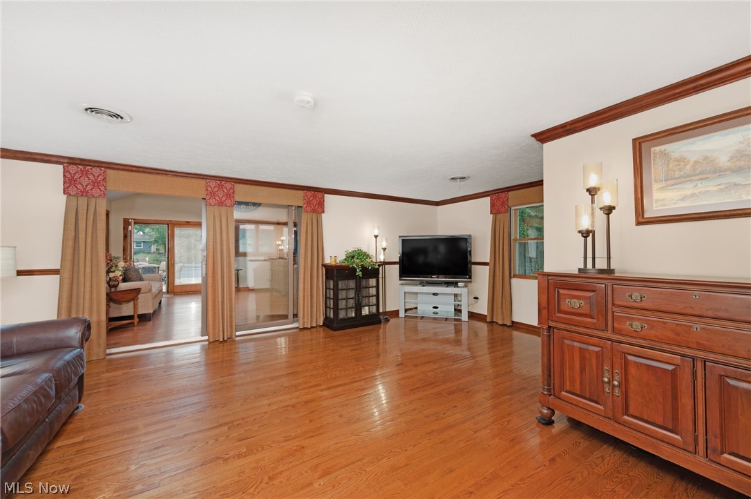 28206 N Park Drive North Olmsted OH 44070