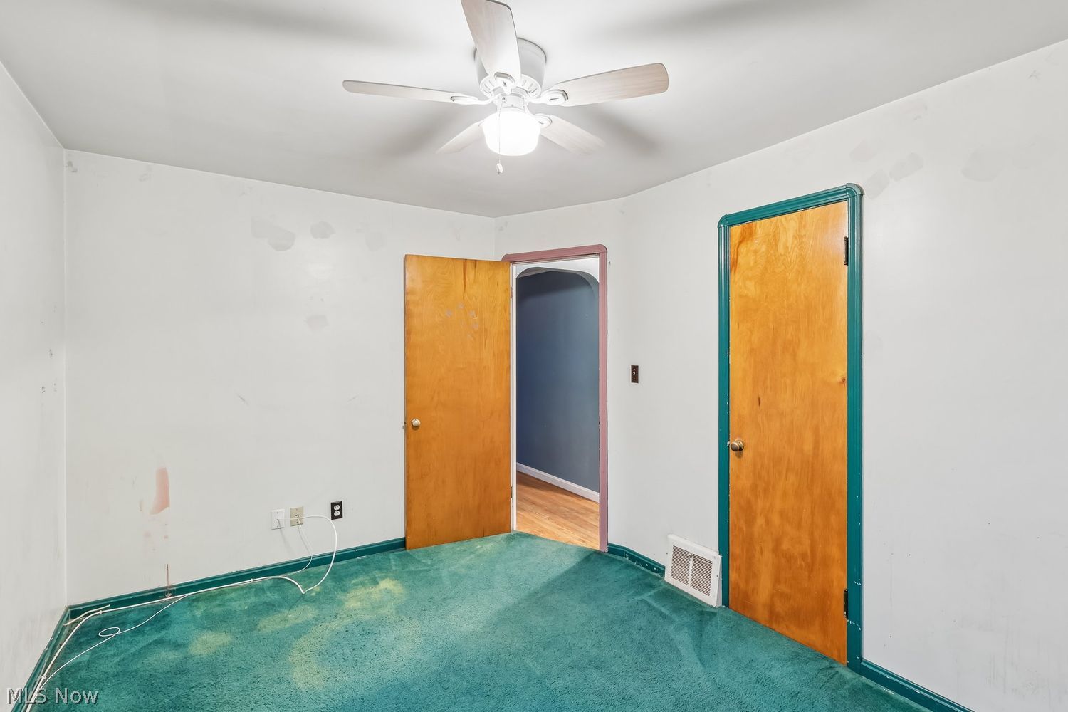 14230 Lakewood Heights Boulevard Lakewood OH 44107
