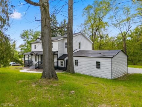 6097 Reno Drive Louisville OH 44641