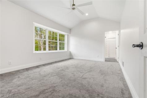 6097 Reno Drive Louisville OH 44641
