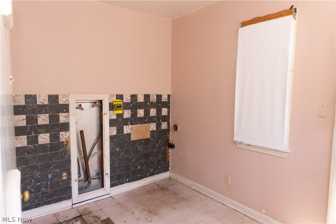 802 Norman Avenue Ashtabula OH 44004