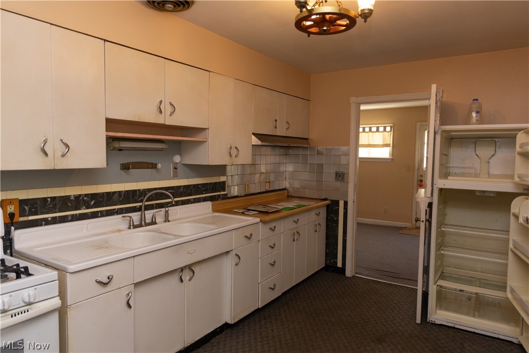 802 Norman Avenue Ashtabula OH 44004