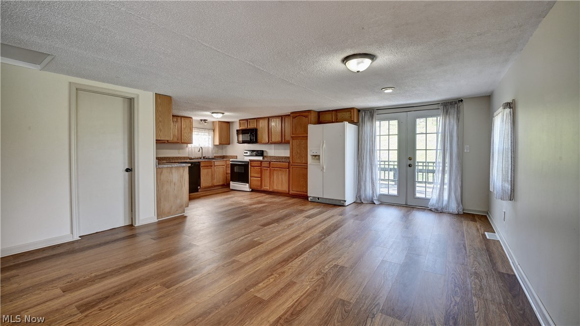4747 Indian Hill Road SE Uhrichsville OH 44683