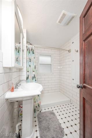 547 Cuyahoga Street Kent OH 44240