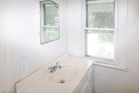 449 Parker Street Mansfield OH 44906