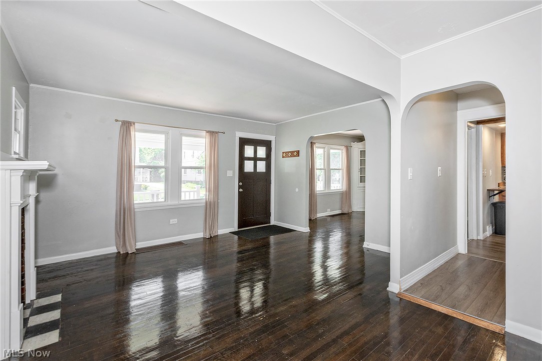1516 Holmden Road South Euclid OH 44121