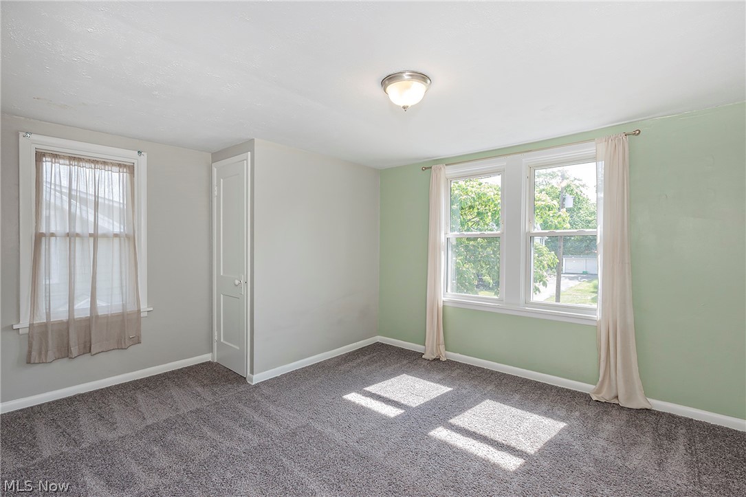 1516 Holmden Road South Euclid OH 44121