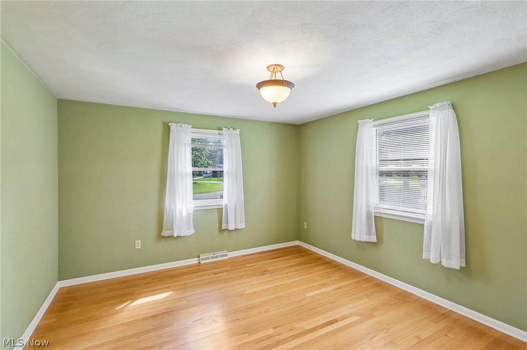 5860 Clement Drive Lorain OH 44053