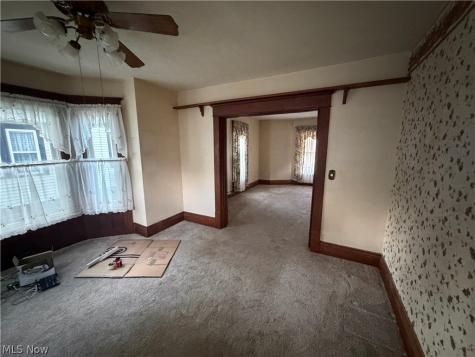 819 Lincoln Way NW Massillon OH 44647