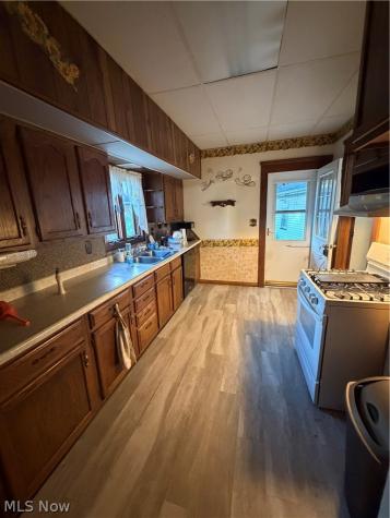 819 Lincoln Way NW Massillon OH 44647