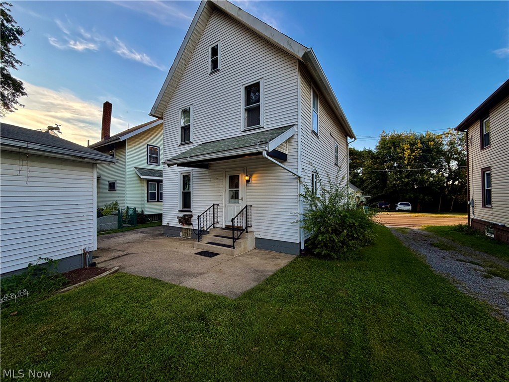 819 Lincoln Way NW Massillon OH 44647