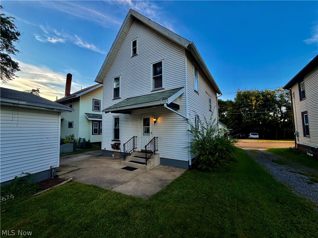 819 Lincoln Way NW Massillon OH 44647