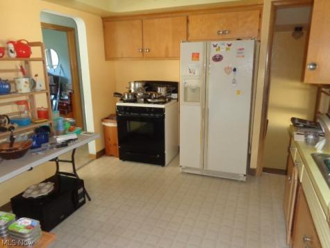 7308 Mayberry Drive Parma OH 44130