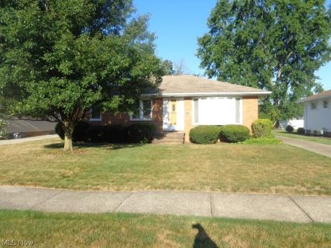 7308 Mayberry Drive Parma OH 44130