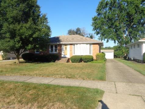 7308 Mayberry Drive Parma OH 44130