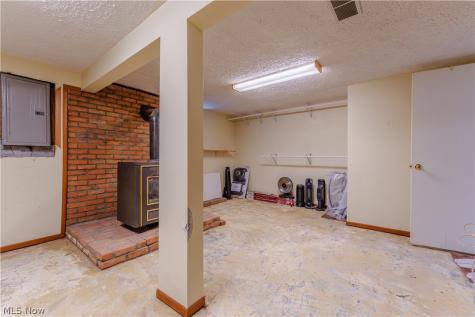 3317 Fox Lake Road Wooster OH 44691