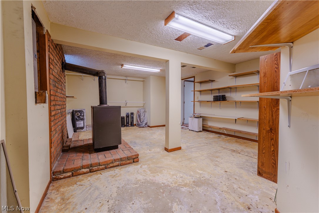 3317 Fox Lake Road Wooster OH 44691