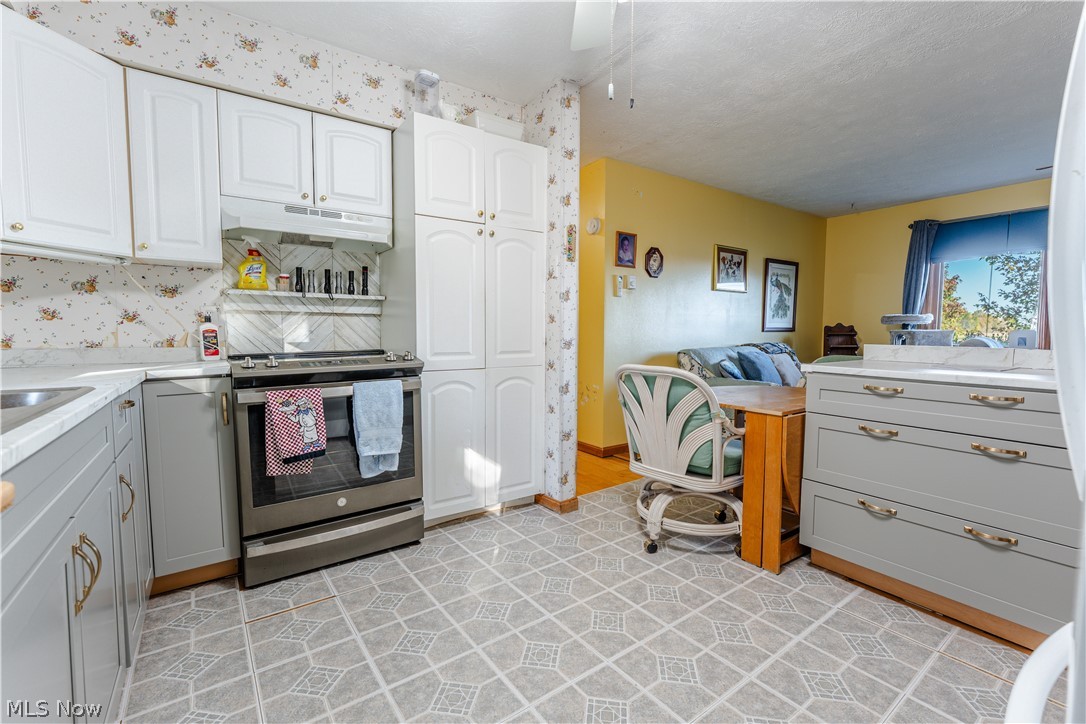 3317 Fox Lake Road Wooster OH 44691