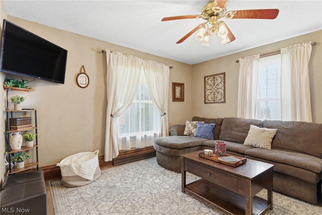 225 Woodward Street Bellevue OH 44811