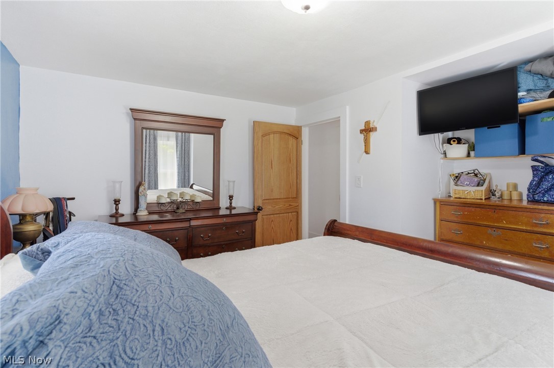 225 Woodward Street Bellevue OH 44811