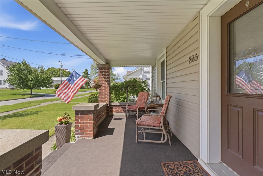 225 Woodward Street Bellevue OH 44811