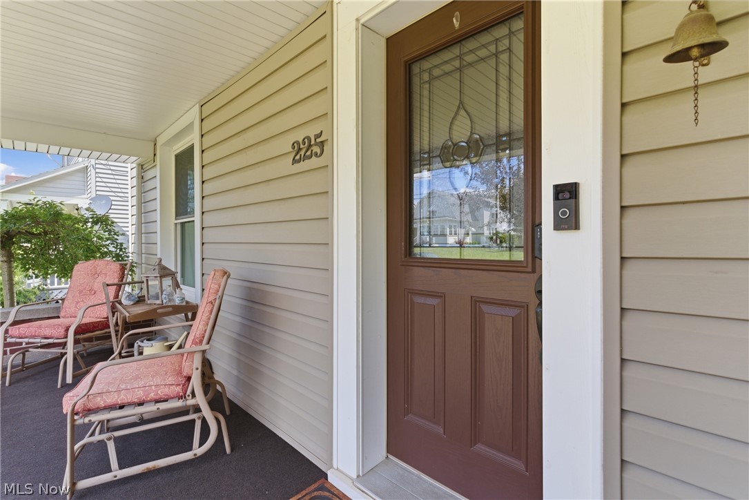 225 Woodward Street Bellevue OH 44811
