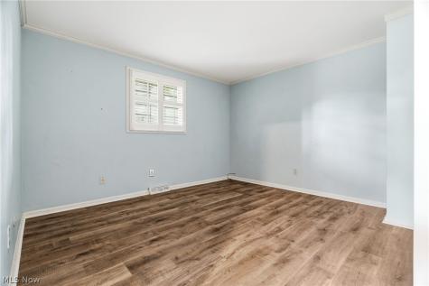 2211 Hunting Valley Street NW North Canton OH 44720