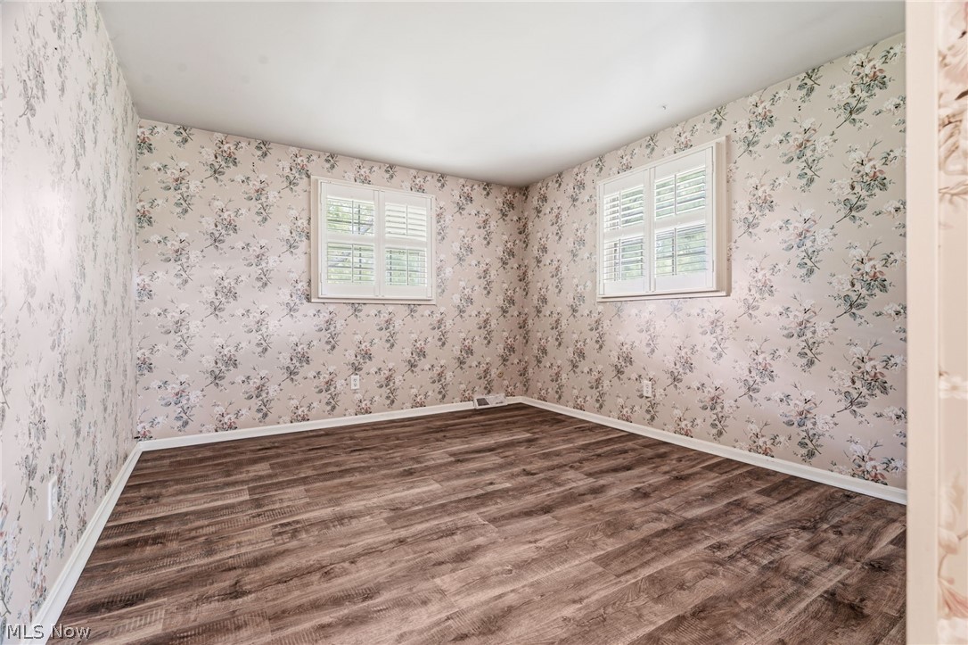 2211 Hunting Valley Street NW North Canton OH 44720