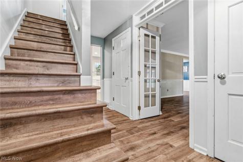 2211 Hunting Valley Street NW North Canton OH 44720
