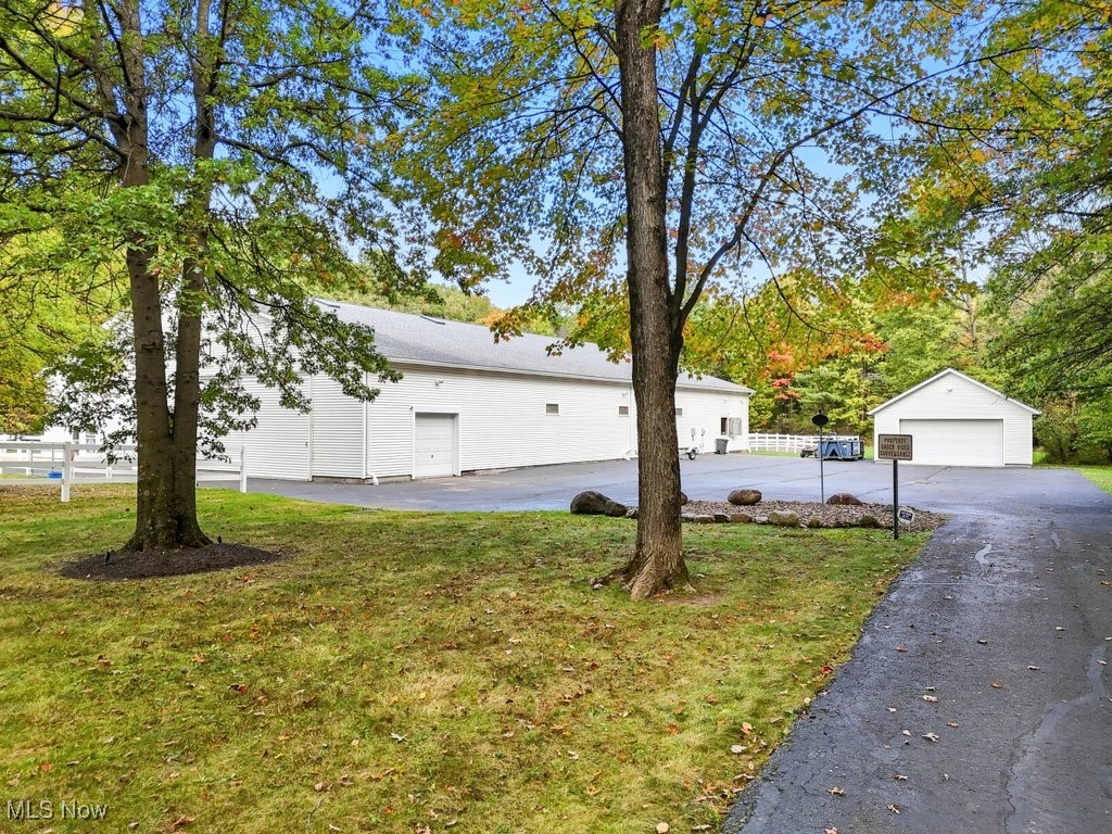 3175 W Streetsboro Road Richfield OH 44286