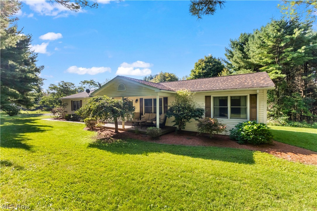 5270 Township Road 219 Bloomingdale OH 43910