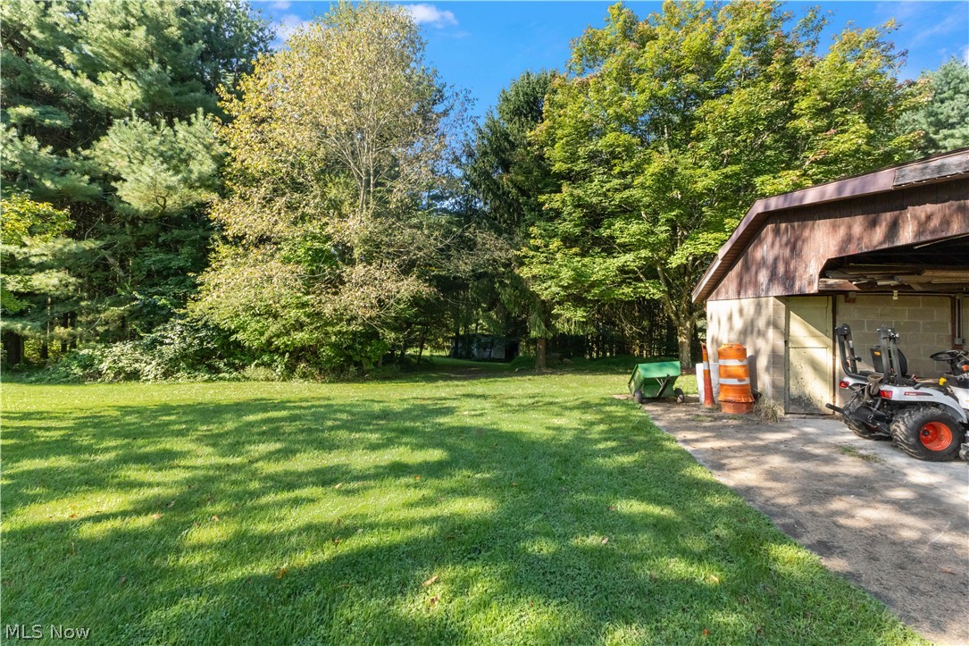 5270 Township Road 219 Bloomingdale OH 43910