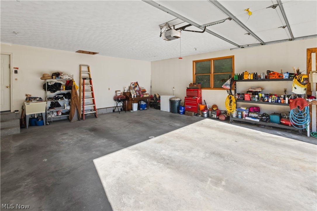 5270 Township Road 219 Bloomingdale OH 43910