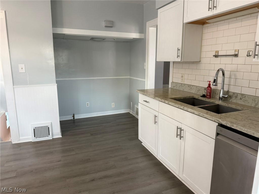 2301 North Avenue Parma OH 44134
