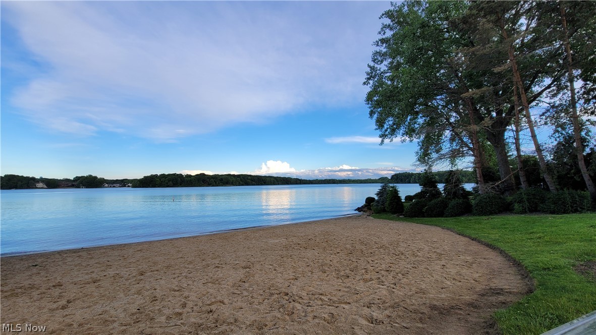 10257 Beaver Trail Aurora OH 44202