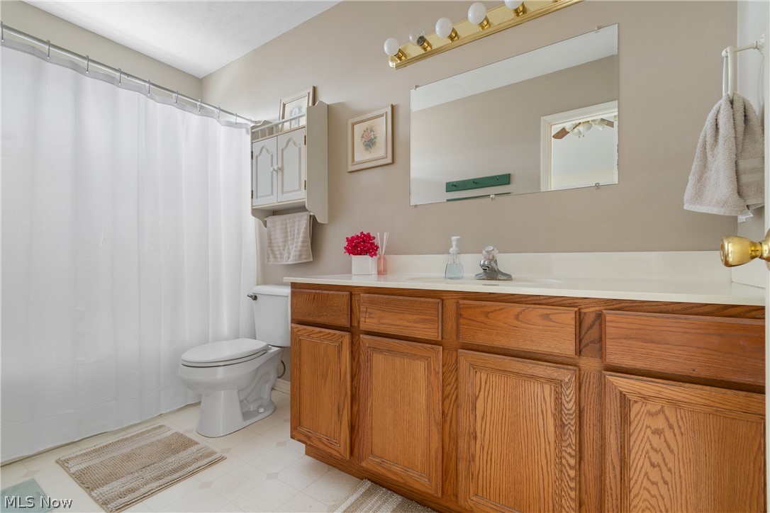 10406 Village Drive Garrettsville OH 44231
