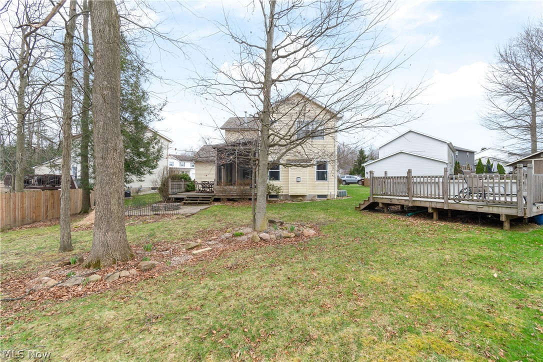 10406 Village Drive Garrettsville OH 44231