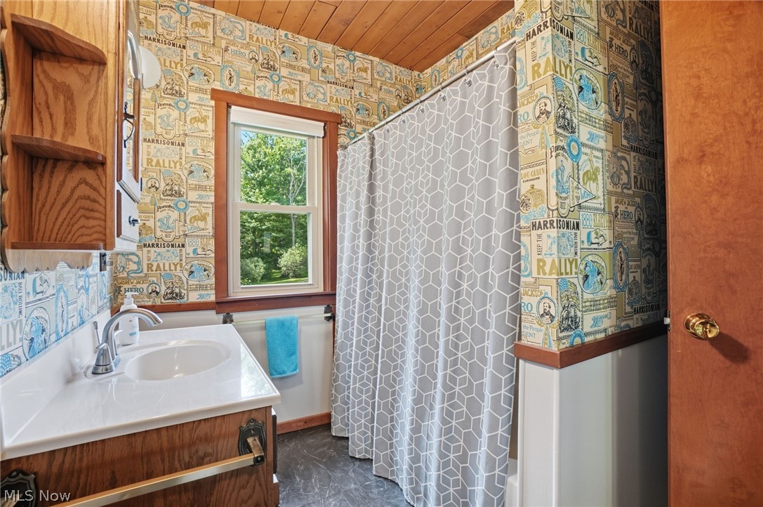 1068 Evening Star Drive Rome OH 44085