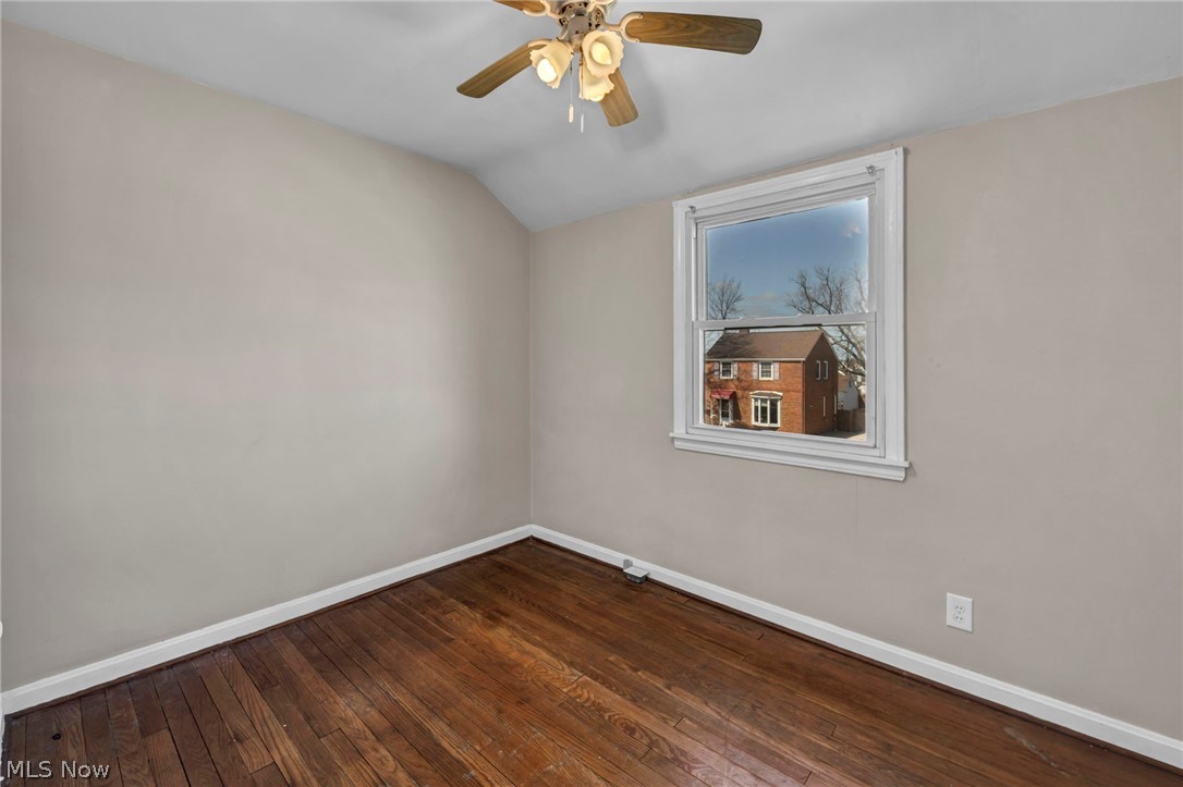4911 Tuxedo Avenue Parma OH 44134
