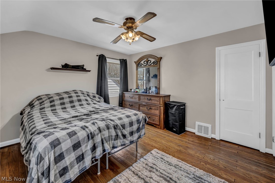 4911 Tuxedo Avenue Parma OH 44134