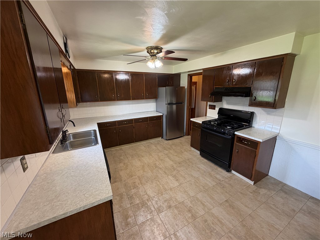 184 Circle View Drive New Middletown OH 44442