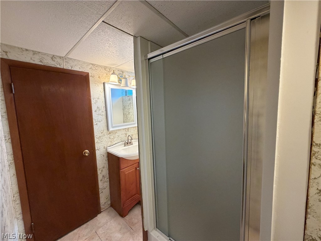 184 Circle View Drive New Middletown OH 44442