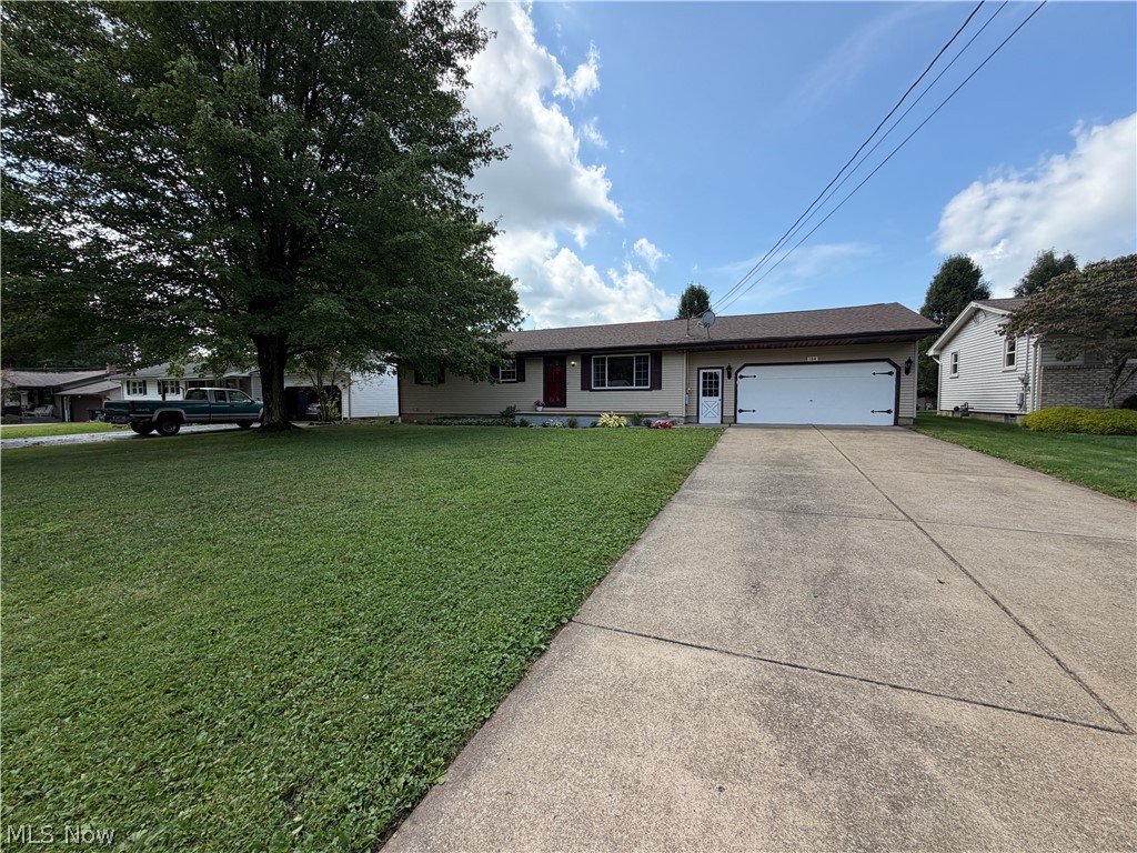 184 Circle View Drive New Middletown OH 44442