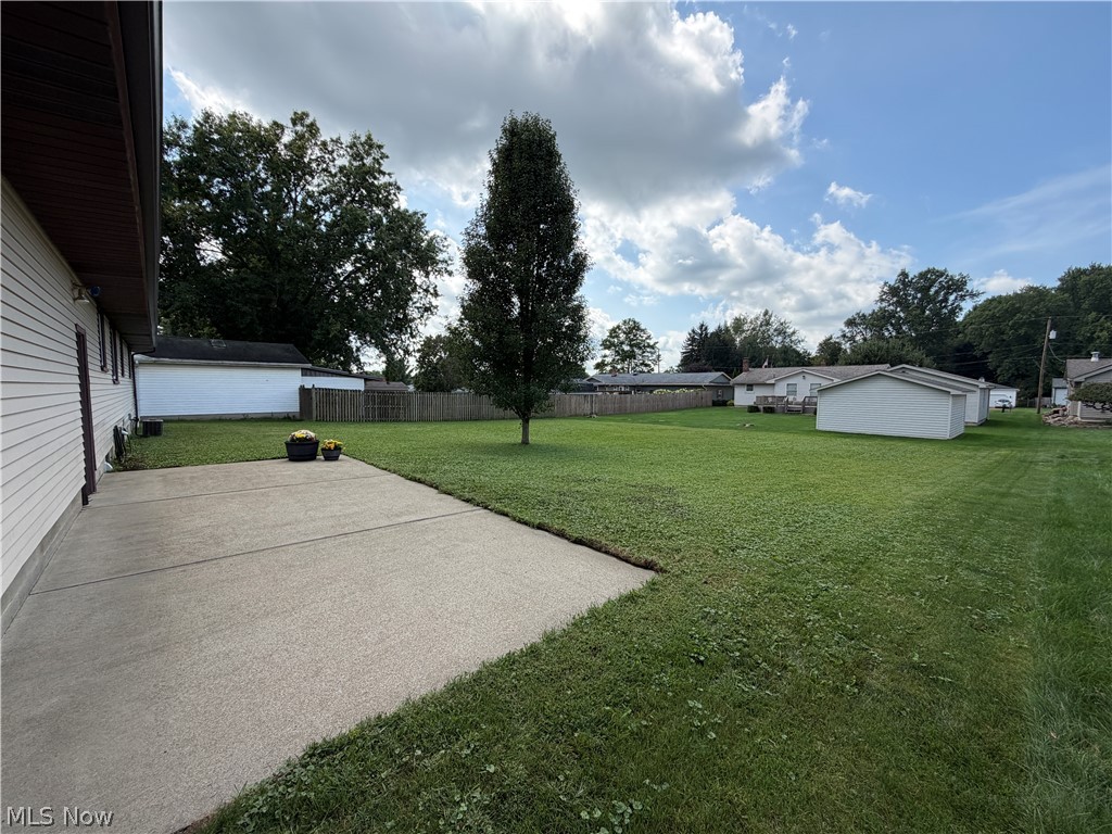 184 Circle View Drive New Middletown OH 44442